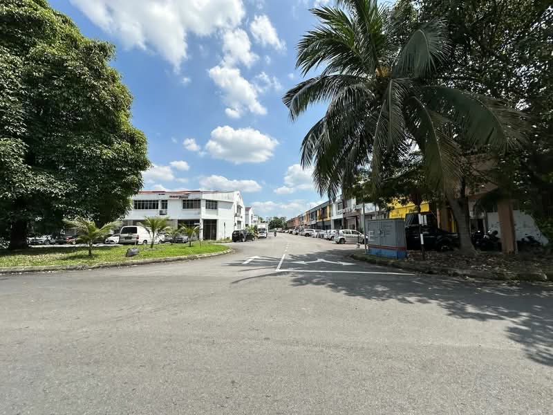 Terrace Factory for Sale in Taman Perindustrian Subang (Subang Jaya) - Caryn Wee - PropertyGuru.com.my