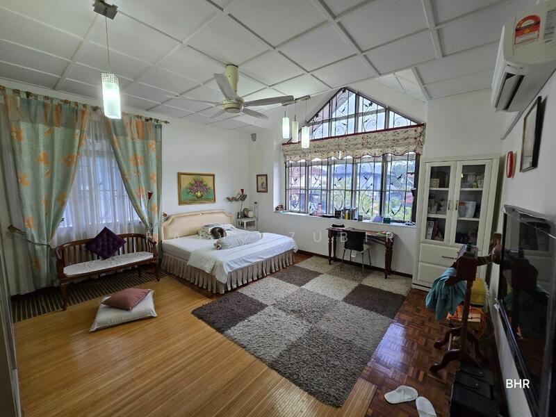 For Sale - Bungalow at Bandar Seri Putra