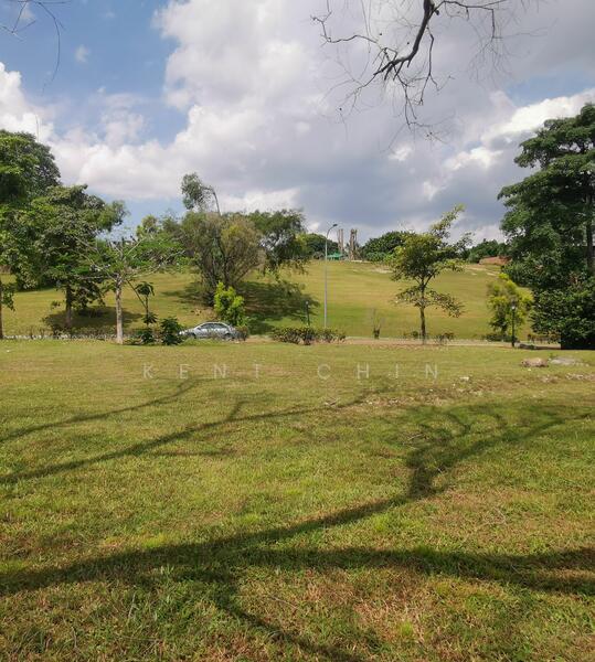 For Sale - Bungalow Land at Mines Resort City