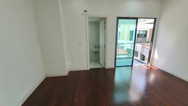 Untuk Dijual - Bungalow at Taman Bukit Mandarina