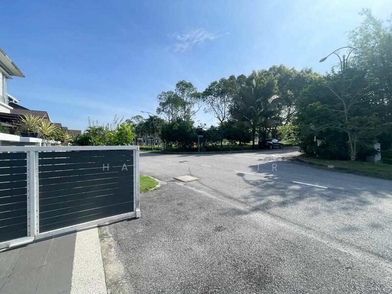 For Sale - Semi-Detached House at Bandar Seri Putra