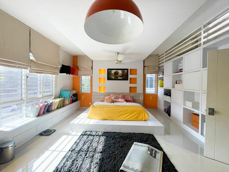 For Sale - Semi-Detached House at Bandar Seri Putra