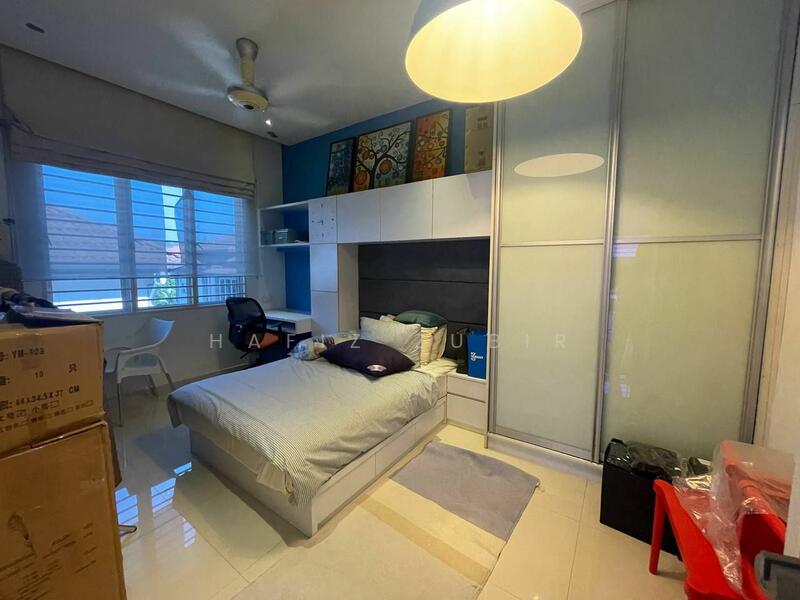 For Sale - Semi-Detached House at Bandar Seri Putra