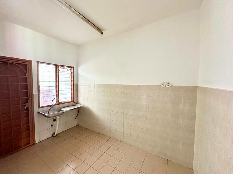 Untuk Dijual - Bandar Bukit Mahkota (Bangi)