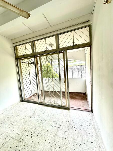 For Sale - Putri Apartment