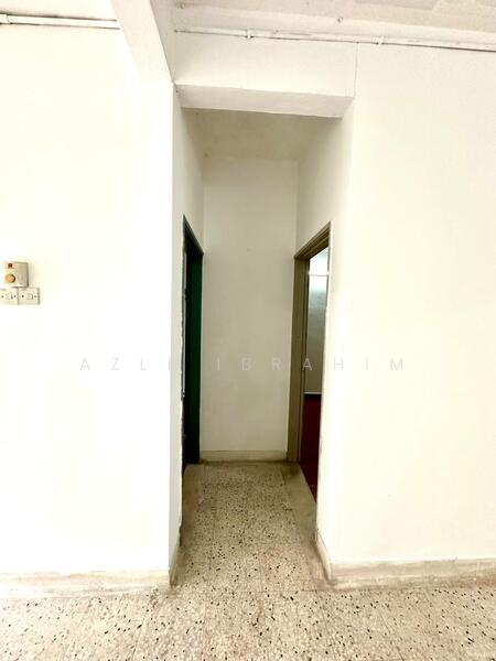 For Sale - Putri Apartment