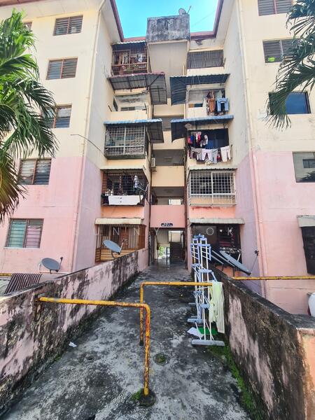For Sale - Desaria Sri Merpati