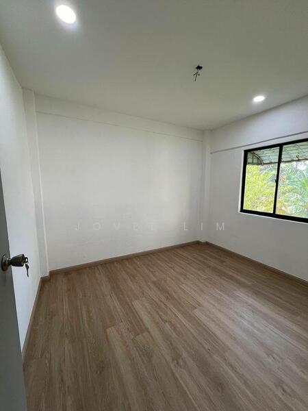 Untuk Dijual - Tiara