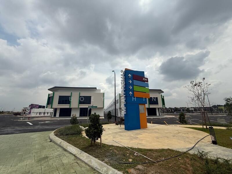 For Rent - Brand New 2-Storey Shop Impian Prisma 2 Alam Impian @ Shah Alam Facing Main Road