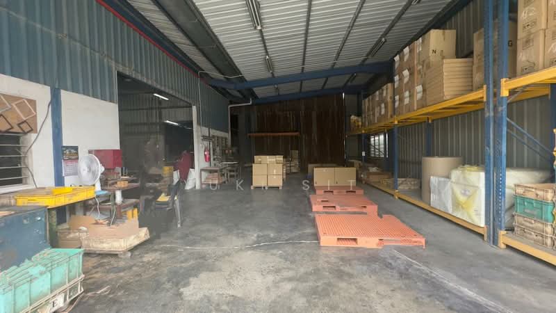 Factory for Rent in Kawasan Perindustrian Kanthan (Chemor) - Yuki Sit - Interior - PropertyGuru.com.my