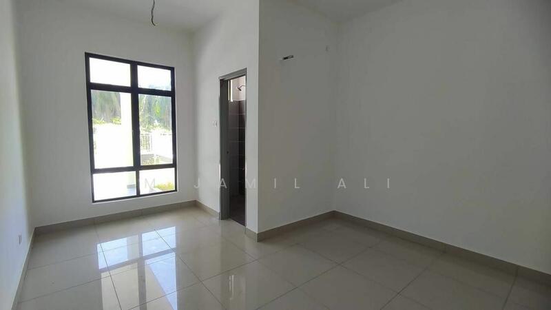 For Sale - New Semi-Detached House Simpang Lima Batu Pahat