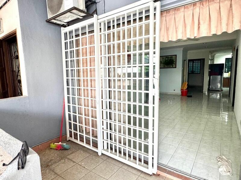 For Sale - Townhouse at Taman Lagenda Mas