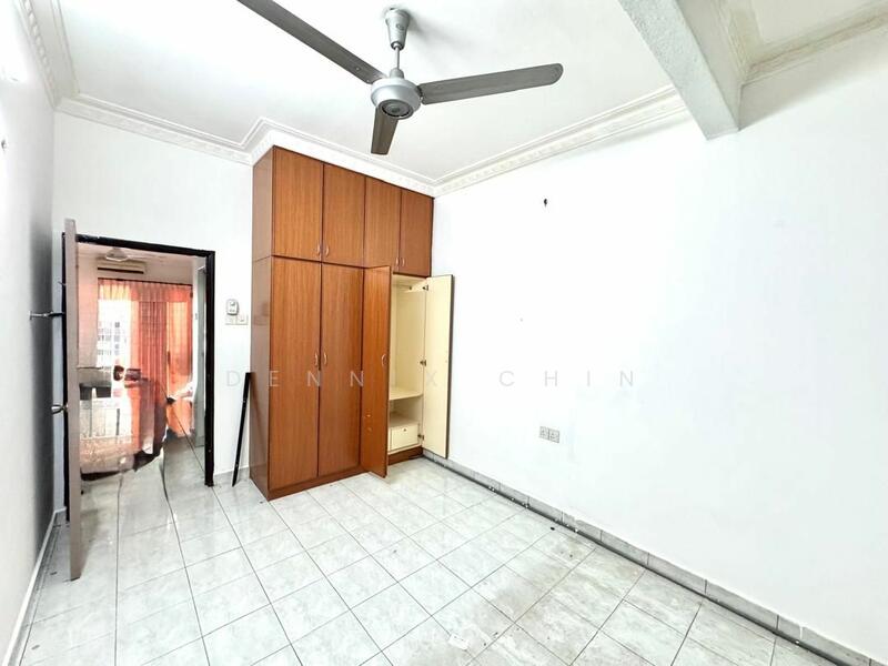 For Sale - Townhouse at Taman Lagenda Mas