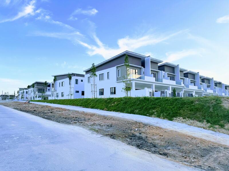 For Sale - Semi-Detached House at Taman Banang Jaya