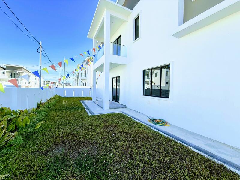 For Sale - Semi-Detached House at Taman Banang Jaya