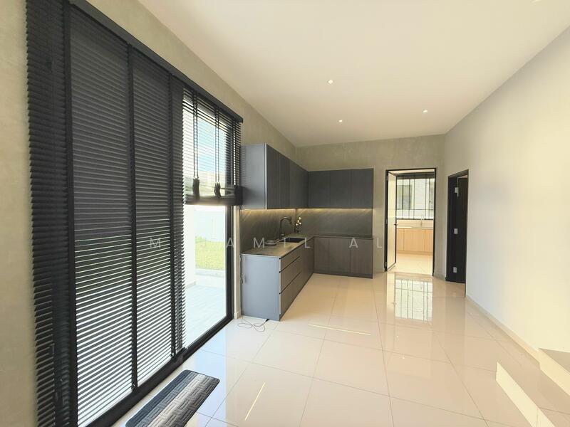 For Sale - Semi-Detached House at Taman Banang Jaya