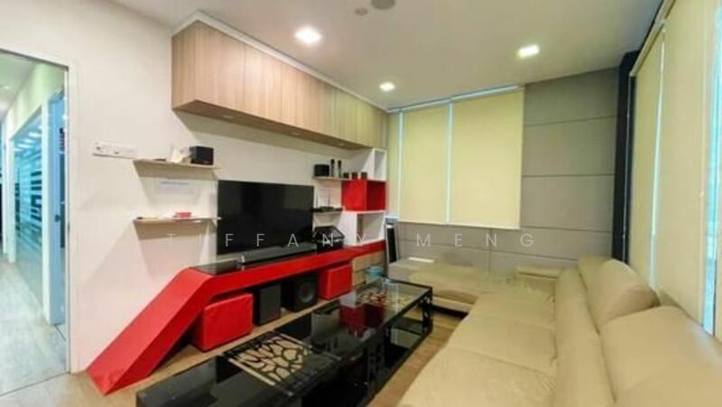 Untuk Disewa - Office # Ready Move in Fully Furnished & Reno @ Boulevard Business Park Jalan Kuching