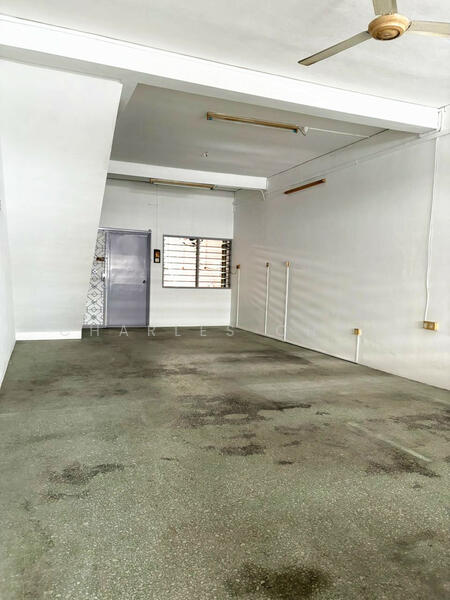 For Rent - Georgetown Solok Slim 2 Sty Terrace 1800 Sq.ft Jalan Perak Jelutong