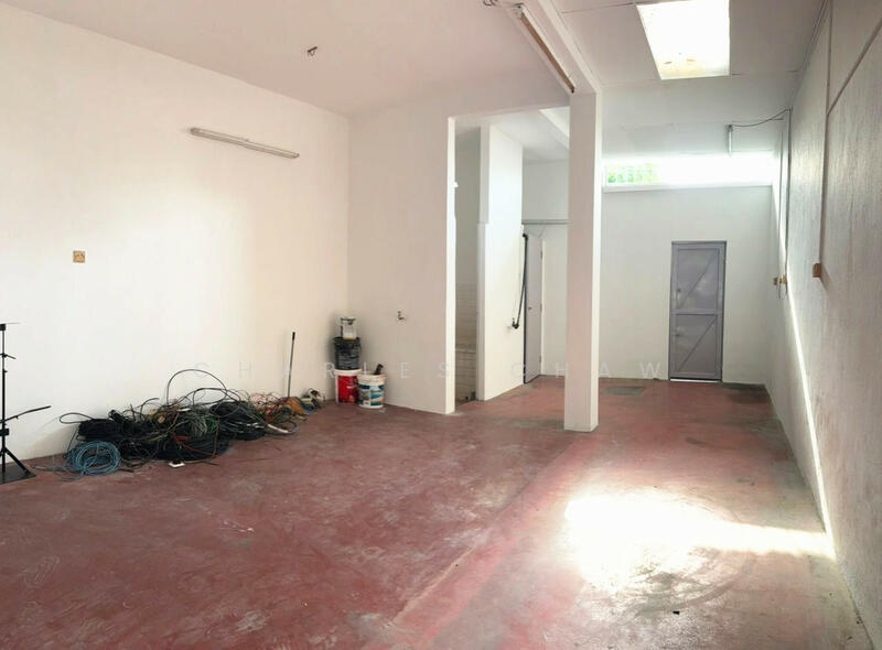 For Rent - Georgetown Solok Slim 2 Sty Terrace 1800 Sq.ft Jalan Perak Jelutong