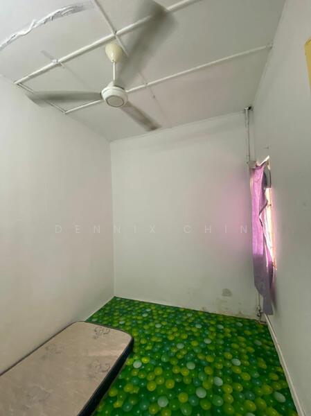 Untuk Dijual - Kenari Court