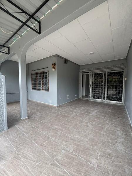 For Sale - Taman Mohd Yassin , Simpang Renggam