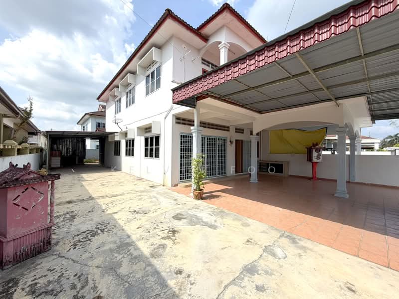 Semi-Detached House for Sale in Taman Sri Manggis (Teluk Intan) - Kelvin Foo - Exterior - PropertyGuru.com.my