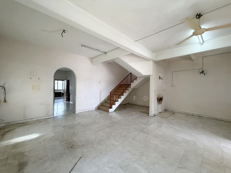 Semi-Detached House for Sale in Taman Sri Manggis (Teluk Intan) - Kelvin Foo - Interior - PropertyGuru.com.my