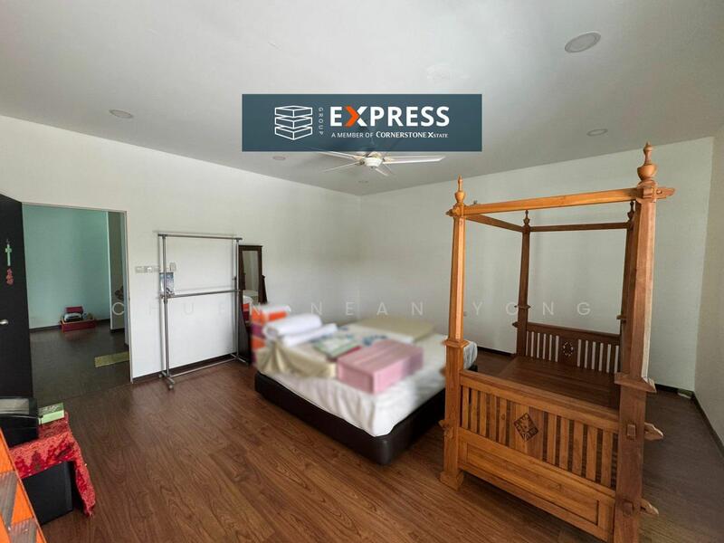 For Sale - 2-storey Terrace House at Senadin