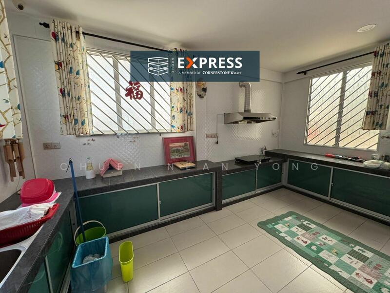 For Sale - 2-storey Terrace House at Senadin
