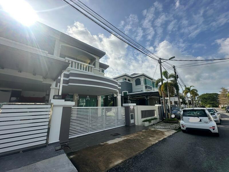 For Sale - Rumah Berkembar 2.5 Tingkat - Taman Teratai Jingga - Alor Setar