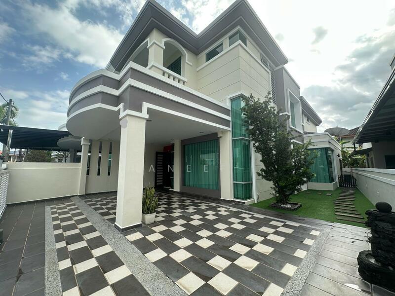 For Sale - Rumah Berkembar 2.5 Tingkat - Taman Teratai Jingga - Alor Setar