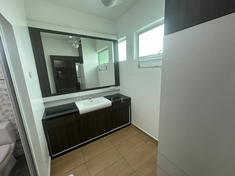 For Sale - Rumah Berkembar 2.5 Tingkat - Taman Teratai Jingga - Alor Setar