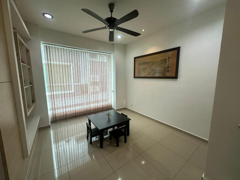 For Sale - Rumah Berkembar 2.5 Tingkat - Taman Teratai Jingga - Alor Setar