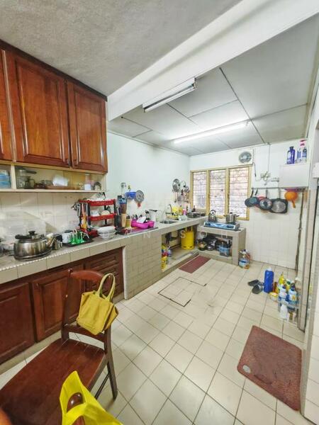 Untuk Dijual - Bandar Menjalara