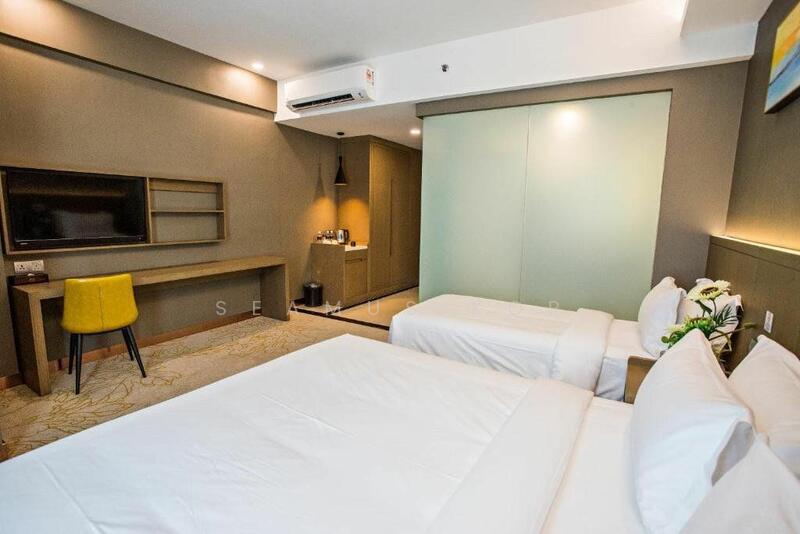 For Rent - ⭐ No Buyover ⭐ Standalone ⭐ 283 rooms ⭐ RM3.62 psf ⭐ Connected to MRT Station ⭐