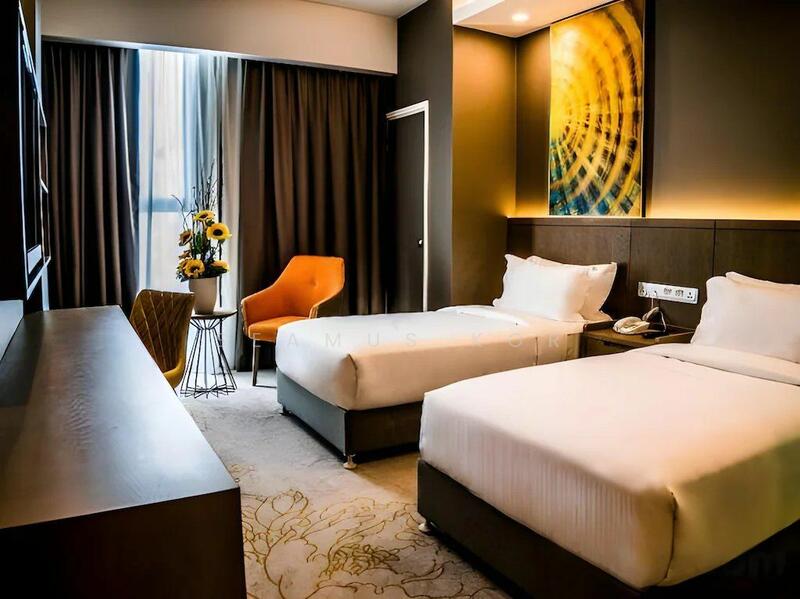 For Rent - ⭐ No Buyover ⭐ Standalone ⭐ 283 rooms ⭐ RM3.62 psf ⭐ Connected to MRT Station ⭐