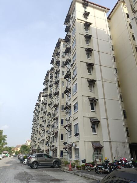 For Sale - Baiduri Court Apartment
