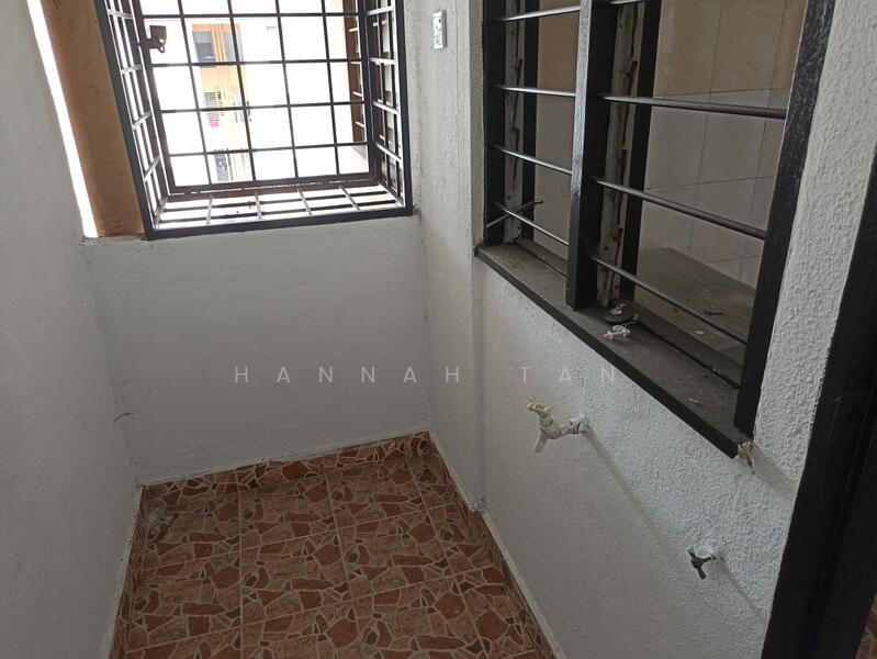 For Sale - Pangsapuri Seri Perantau