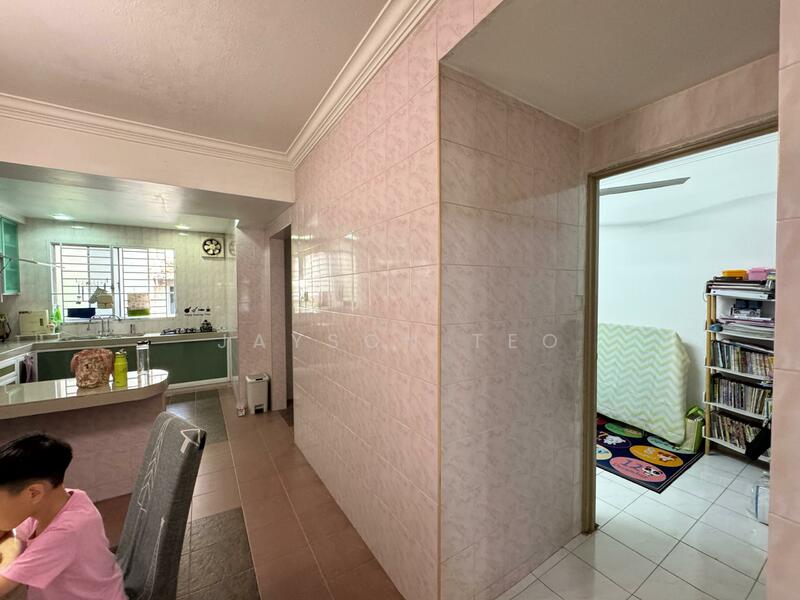 For Rent - Taman pelangi Jalan Sri Pelangi double storey house