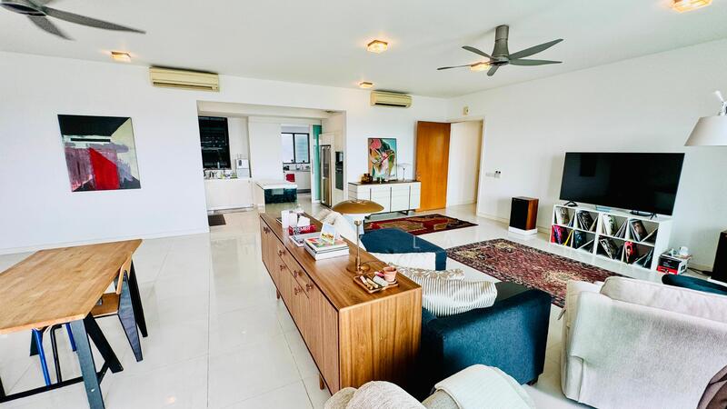 For Sale - Zehn Bukit Pantai