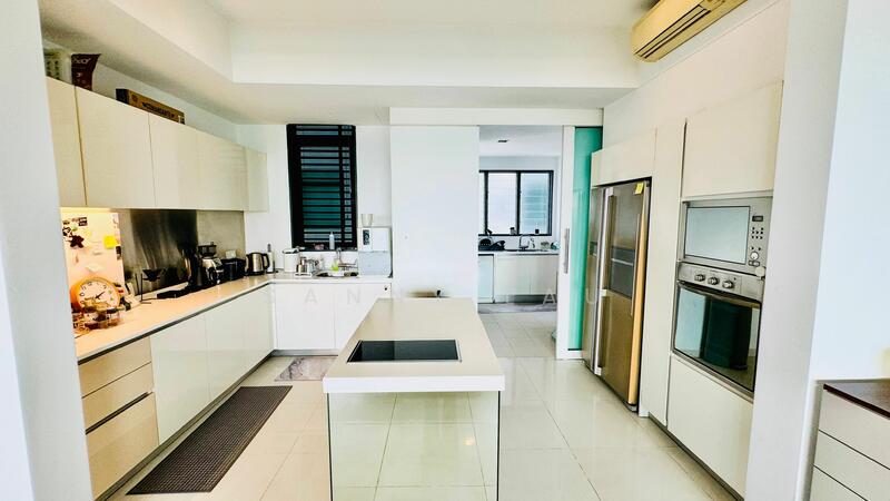 For Sale - Zehn Bukit Pantai