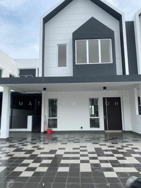 For Rent - Semi-Detached House at Eco Forest