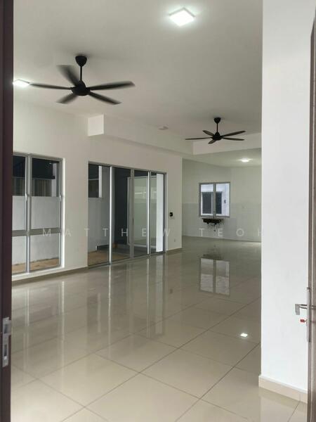 For Rent - Semi-Detached House at Eco Forest