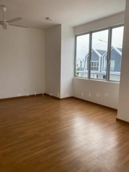 For Rent - Semi-Detached House at Eco Forest