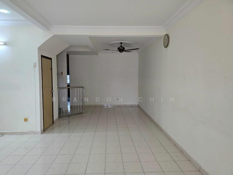 For Rent - Terraced House at Taman Ukay Bistari