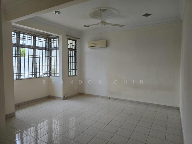 For Rent - Terraced House at Taman Ukay Bistari
