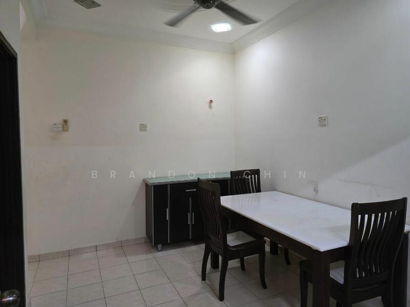 For Rent - Terraced House at Taman Ukay Bistari