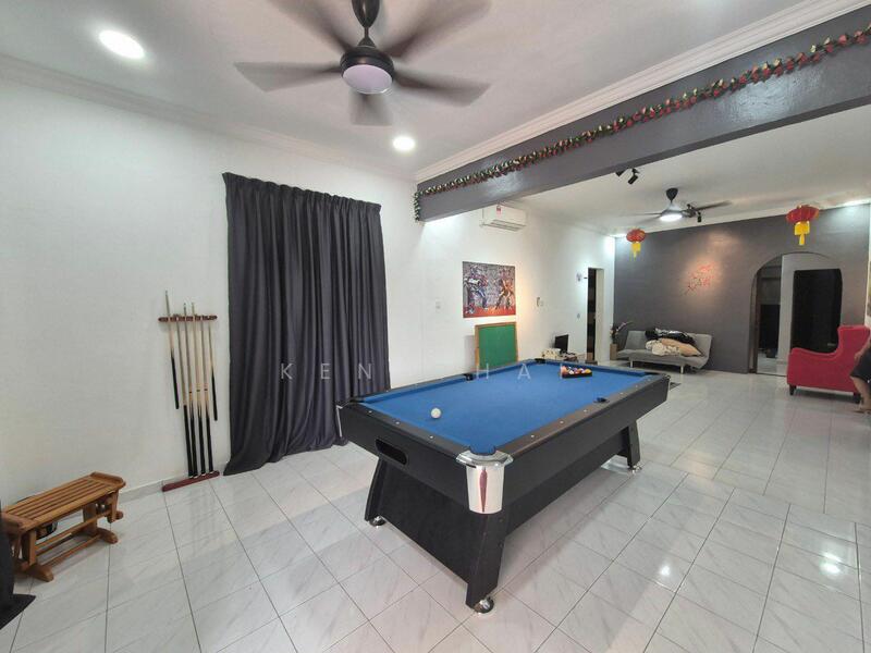 For Sale - Taman Johor Jaya