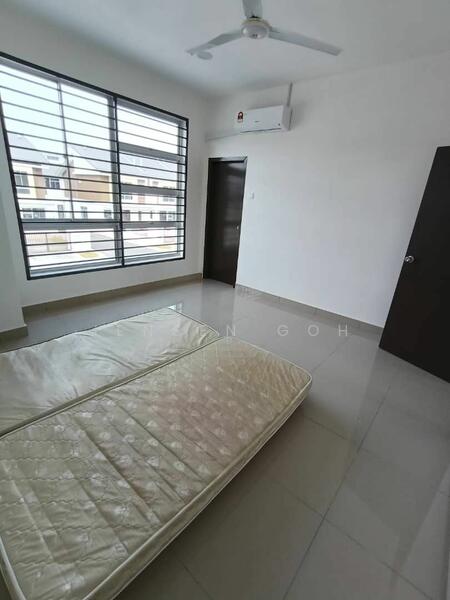 Untuk Disewa - Kota Masai