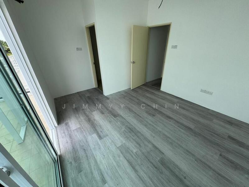 For Sale - Townhouse at Batu Kawa